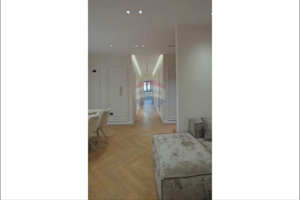 Apartment for sale 2+1 at Kavaja Street