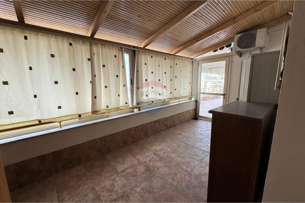 Apartament 2+1 per shitje,Sheshi Wilson