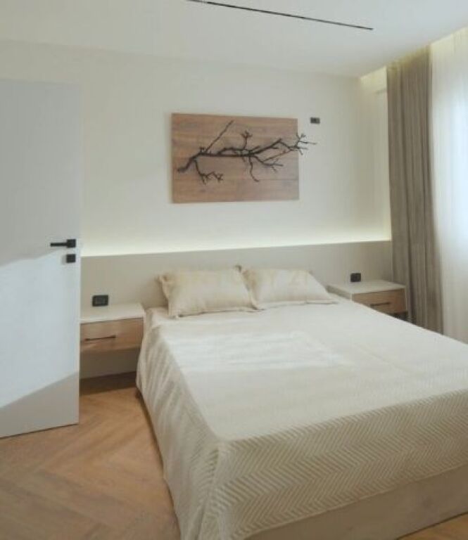 SHITET APARTAMENT 2+1+ GARDEROBE