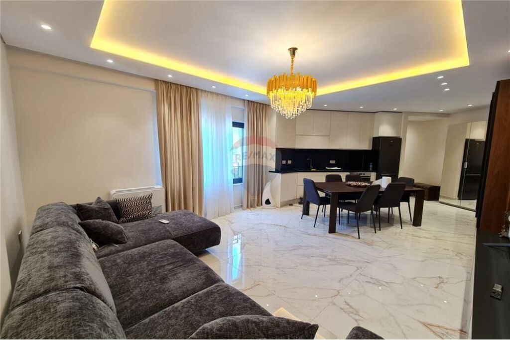 Appartamento 2+1 in affitto Viale Zogu I