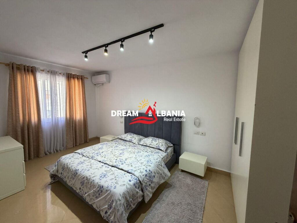 Apartment 2+1 for rent in the Center near the 15-story building (ID 4229492