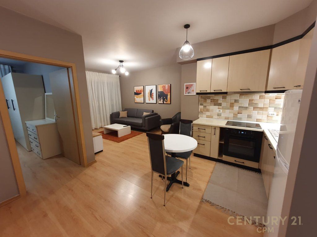 Appartamento 1+1 in affitto a Kontakti, 21 Dhjetori, Tirana!