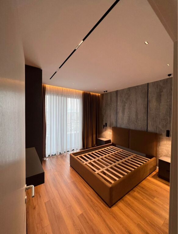 APARTAMENT 1+1 PER SHITJE TEK RRUGA MINE PEZA