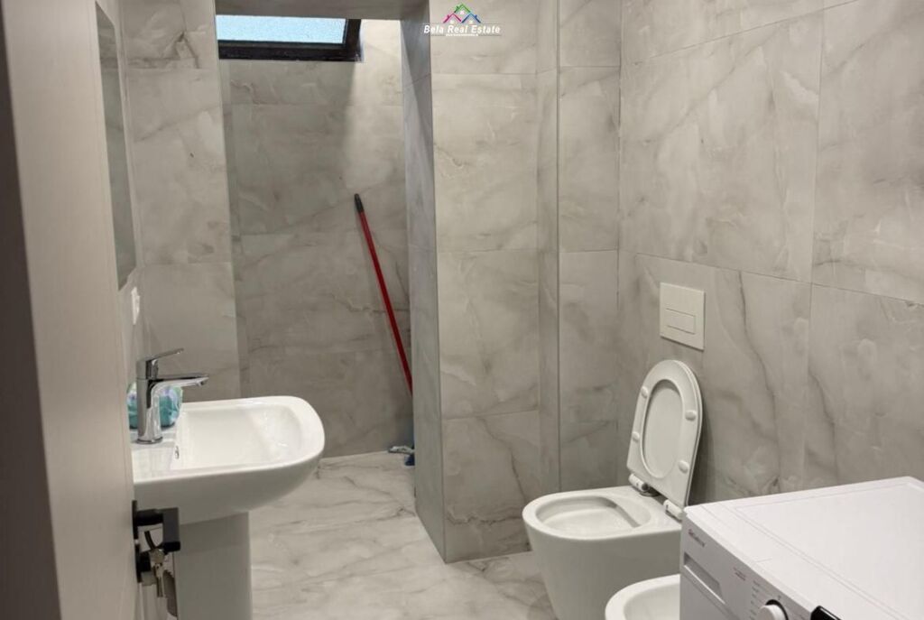 Apartament Me Qera 2+1 Ne Bllok (ID B221416) Tirane