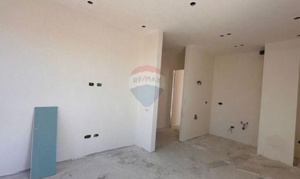 Apartament - Për Shitje - Rruga Egnatia, Tiranë(ID: 530601006-3)