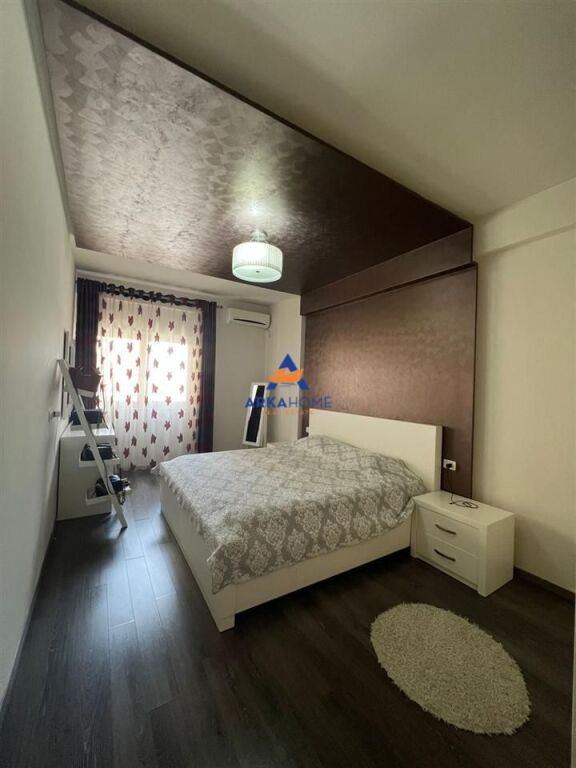 VENDESI APPARTAMENTO 2+1 "ATTACCATO A DELIJORGJI, COCO BAR" 290000 EURO