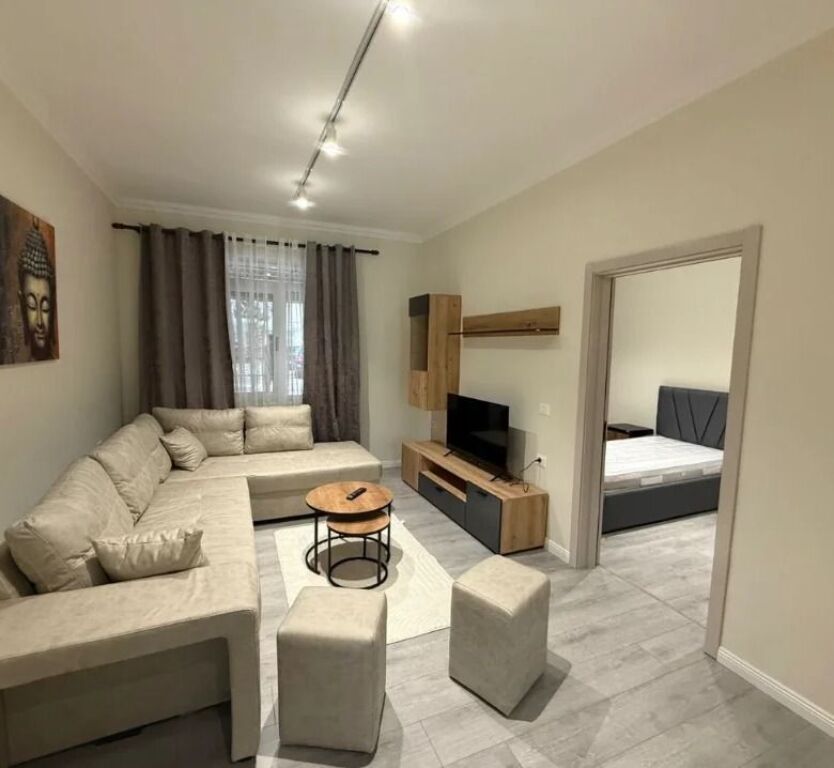 Rent | Apartment 2 + 1 | Blloku | 850 €/month