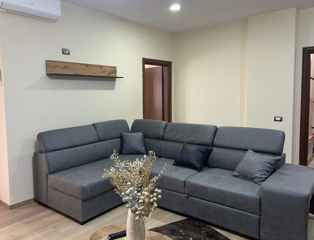 📌 Apartment for Rent – Kavajës Street (opposite Delijorgjit)