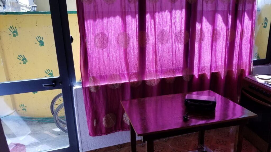 Jepet me qera 1+1 mobiluar private 40000 lek