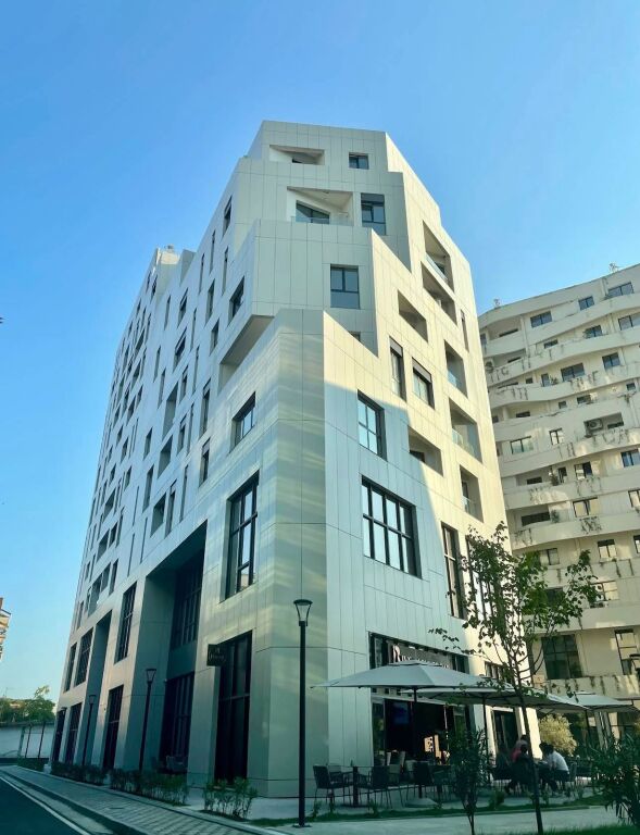 JEPET ZYRE ME QERA 100M2 VASIL SHANTO