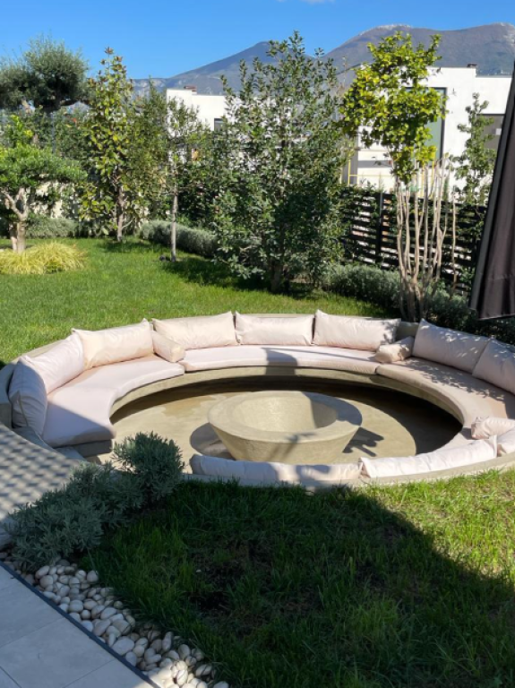 Vilë Individuale për Shitje – Liqeni i Farkës  ✅