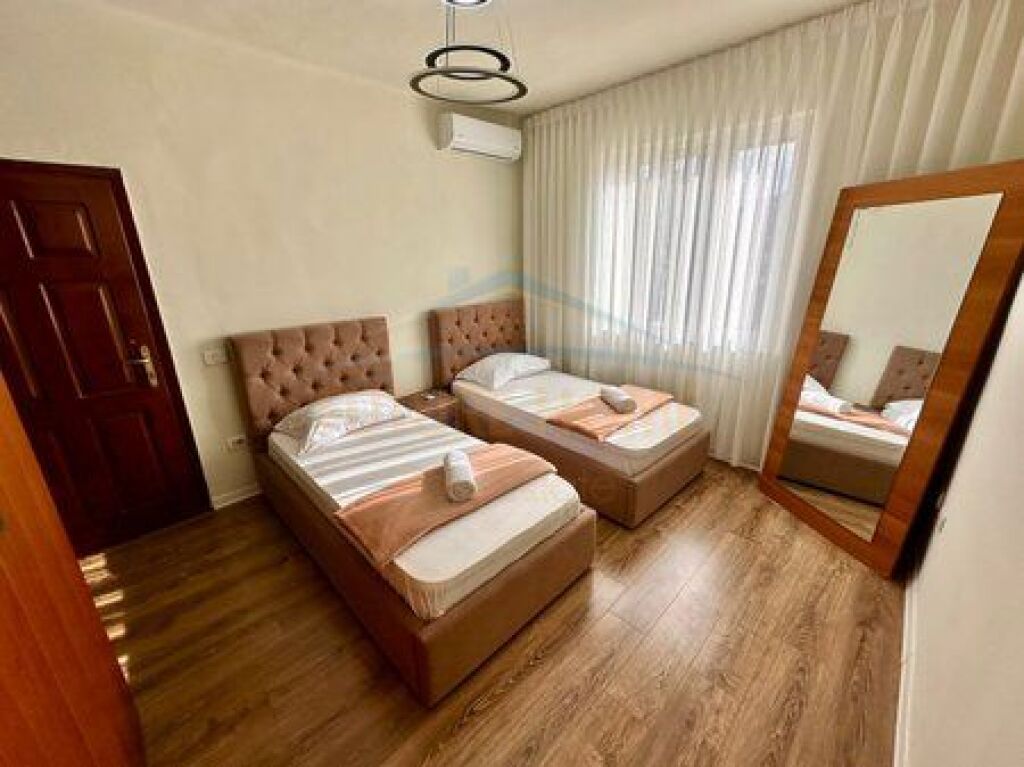 In vendita, Appartamento 2+1, Via Durazzo, Tirana