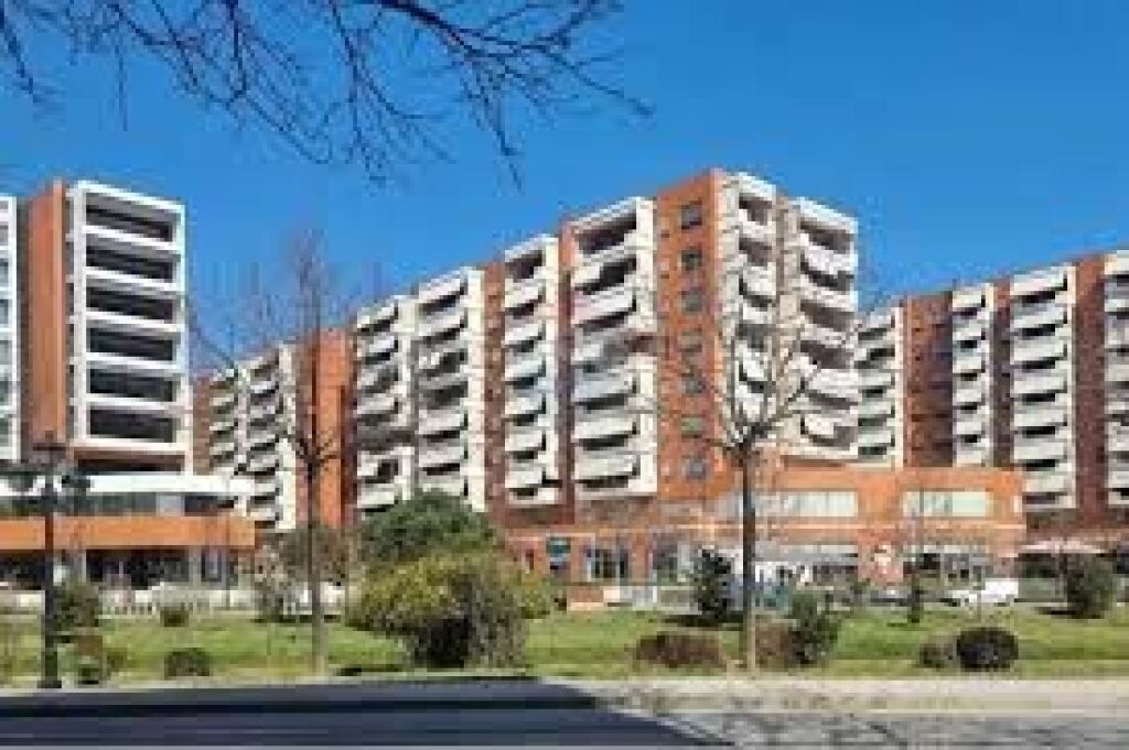 Apartament 2+1+ parkim me qira ne Kompleksin Delijorgji