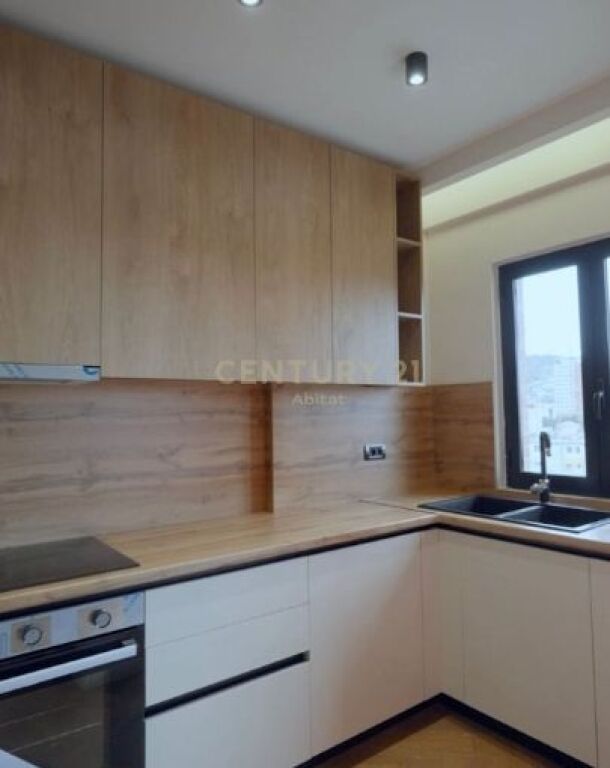 SHITET APARTAMENT 2+1+ GARDEROBE