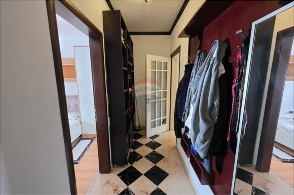 Apartament per shitje 2+1+2+2 ballkone tek Kodra e Diellit