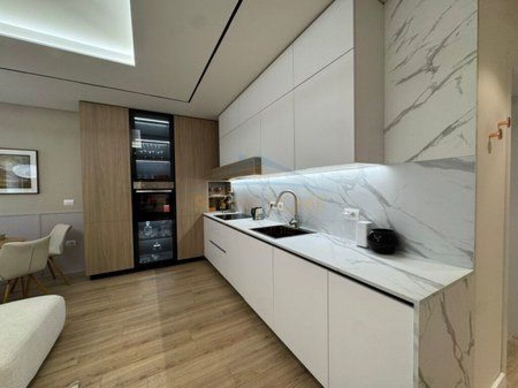 Shitet, Apartament 1+1, Rezidenca S Block Living, Zogu i Zi, Tirane.