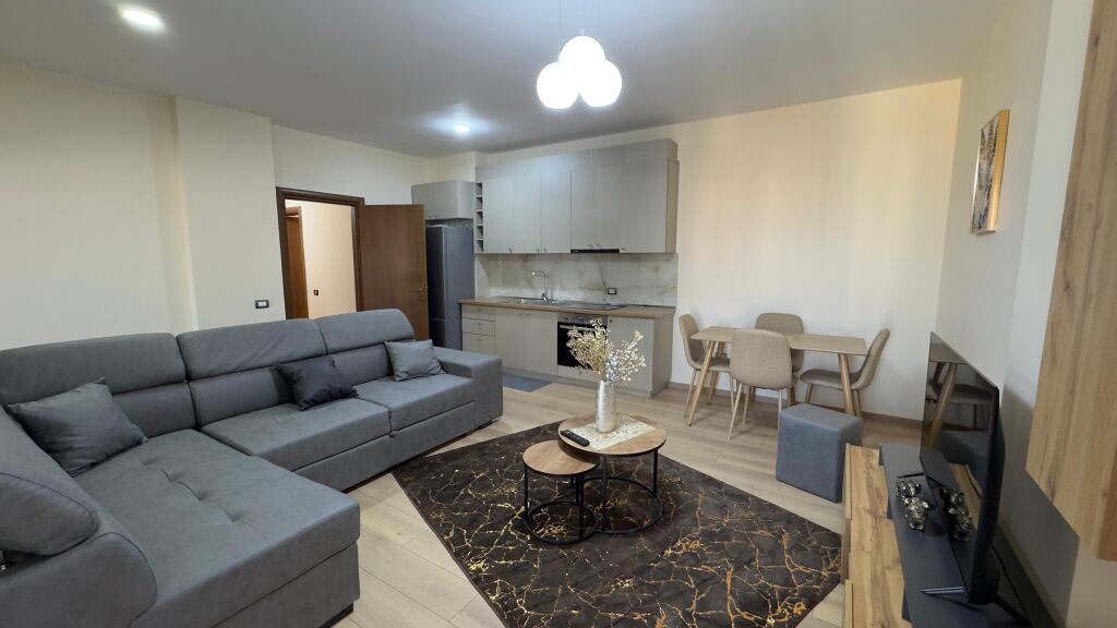 Modern 1+1 apartment near Delijorgji, Kavaja street!