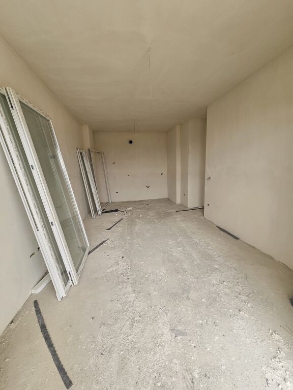 🏡 Shitet Apartament 2+1 – Univers City