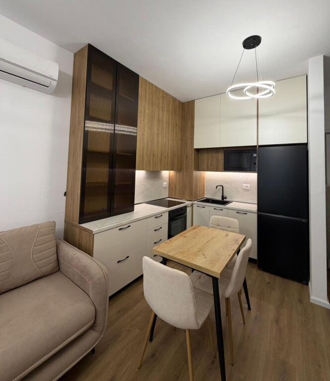 🏡 Jepet me qera apartament 1+1 – Kompleksi Kadiu, Ali Demi