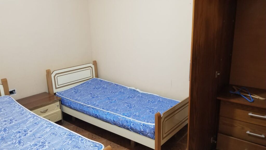 Jepet me qera 1+1 mobiluar private 40000 lek