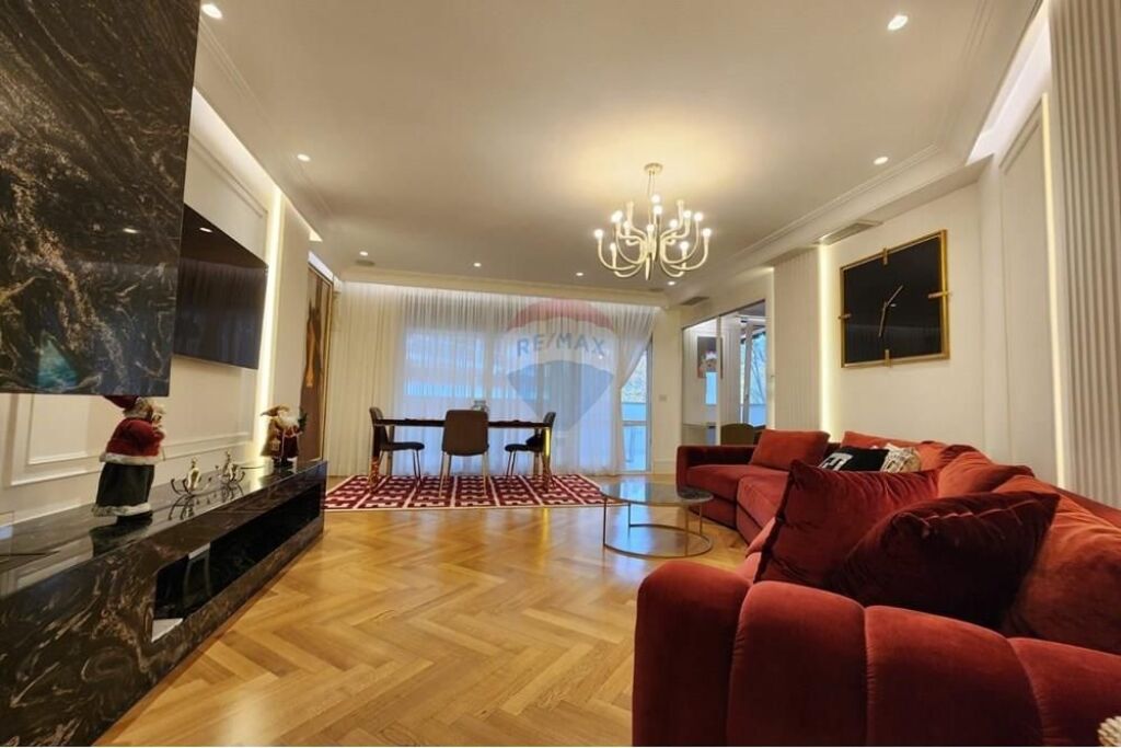 Apartment-For Sale-Botanical Garden,Tirana