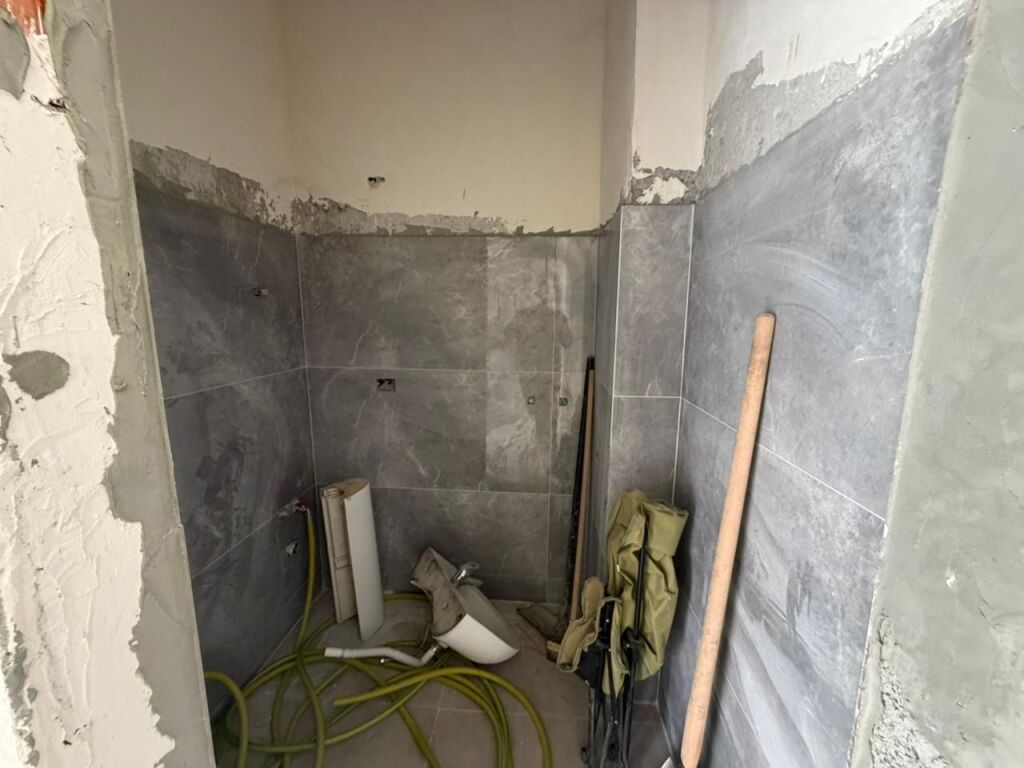 Jepet me qera ambiet biznesi