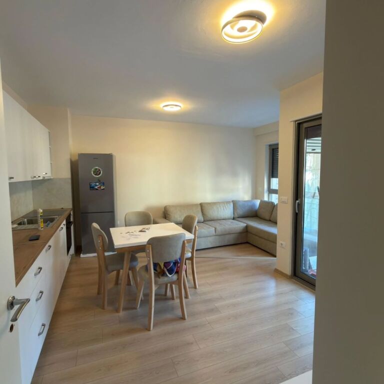 In affitto..! Occasione..! ◦ Scuola Rossa Appartamento 1+1