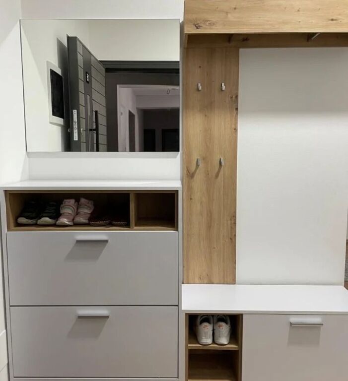 Affitto | Appartamento 2 + 1+2 | Astir | 550 €/mese