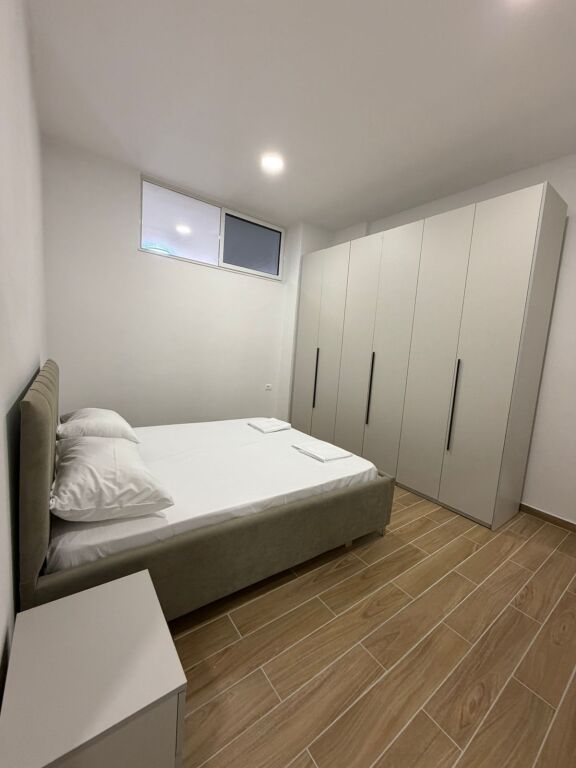 Jepet me qera Ish URT Durres