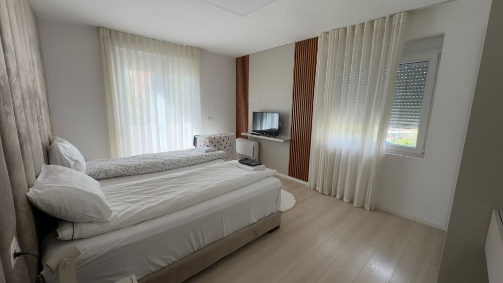 Apartament 3+1 per shitje te Mine Peza