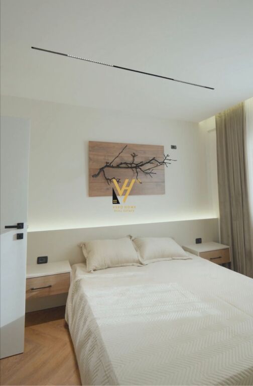 SHITET APARTAMENT 2+1+2 TE PALLATI ME SHIGJETA 25.000.000 LEKE