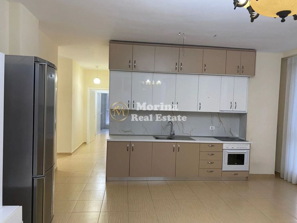 Qera | Apartament 2 + 1 | Bulevardi I Ri | 600 €/muaj