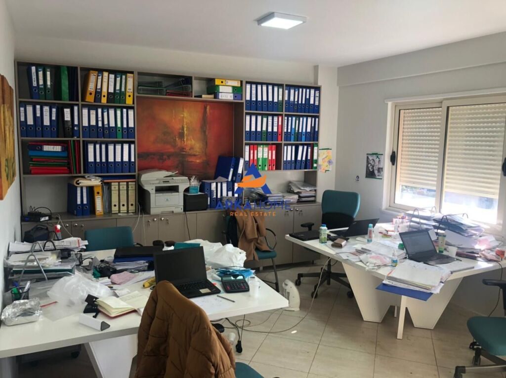 AFFITTASI APPARTAMENTO 2+1 "VIA JORDAN MISJA" 60000 LEKE