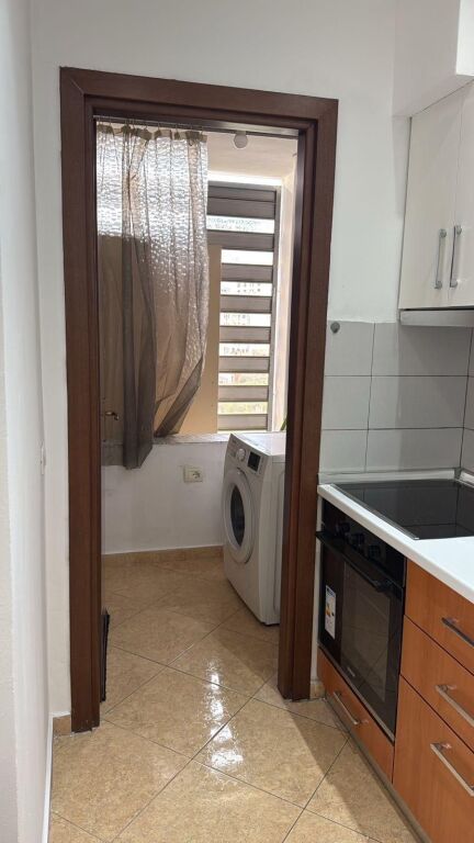 Affitto | Apartament 2 + 1 | Fusha Aviacionit | 600 €/mese