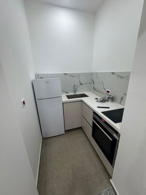 studio apartment for rent at Hamdi Pepo