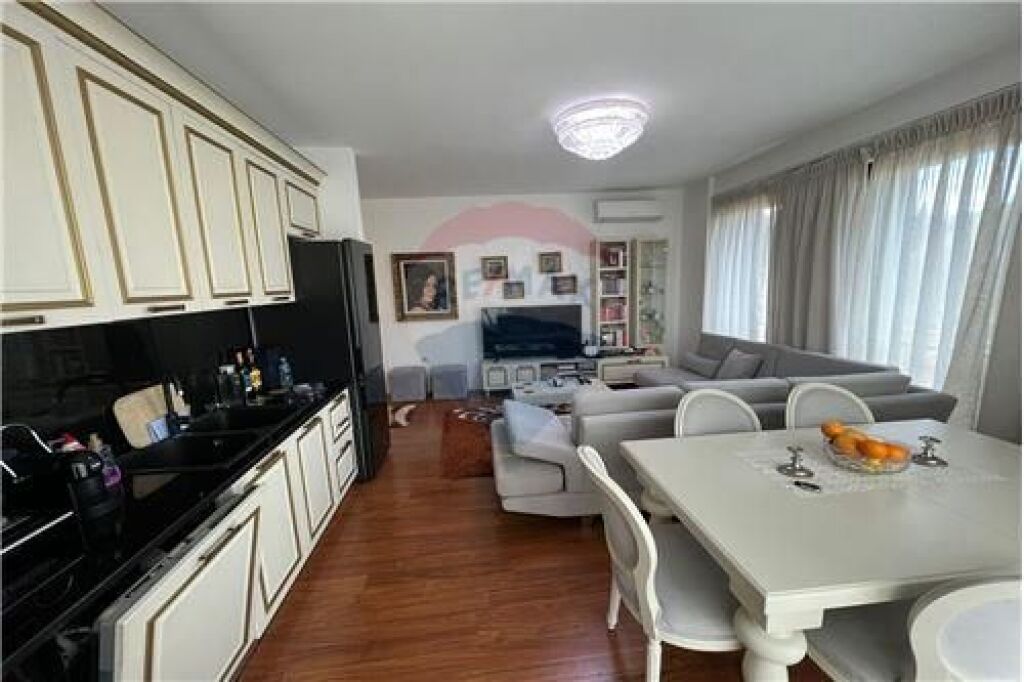 Super apartament 2+1 per qira tek Rruga e Elbasanit