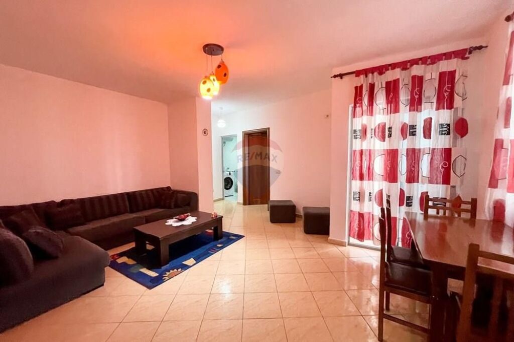 APARTAMENT 1+1 ME QIRA PERBALLE DELIJORGJIT