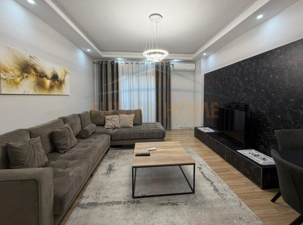 Qera, Apartament 2+1, Unaza e Re, Tiranë.