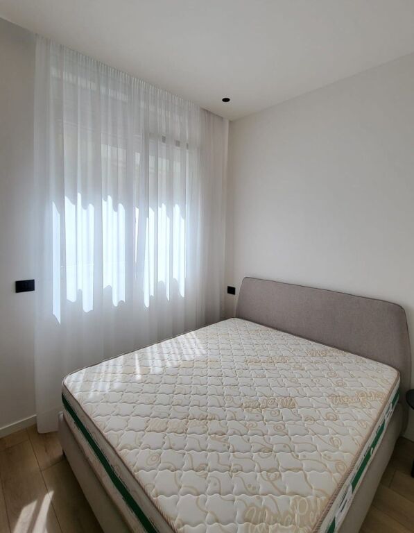 Shitet Apartament 1+1 – Liqeni i Thatë, Tiranë