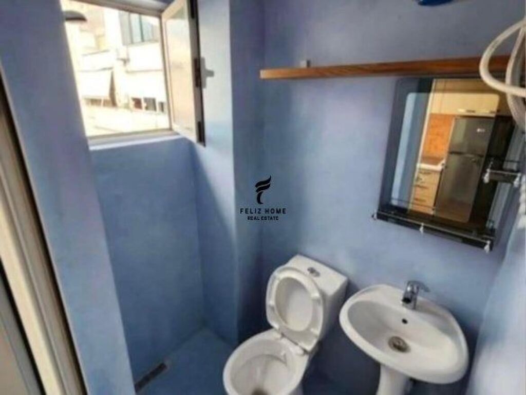 GARSONIERE ME QERA 25 M2 QENDER 40.000 LEKE FH-69188