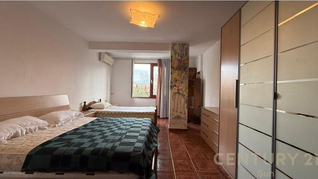 ZOGU I ZI, JAPIM ME QIRA APARTAMENT 2+1 !