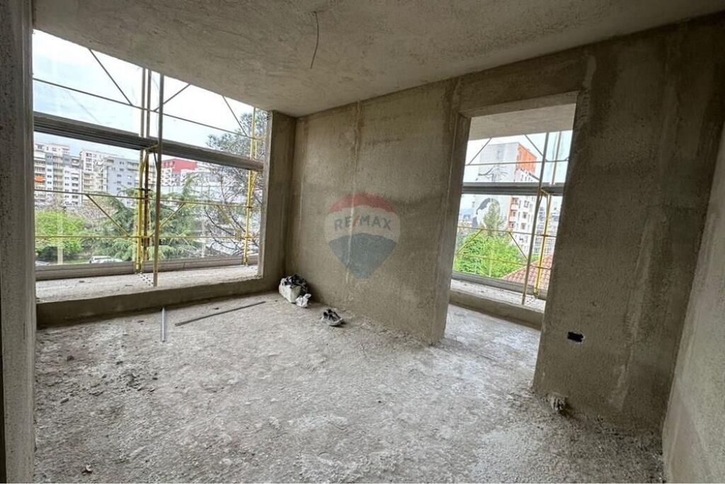 Shitet Apartament 1+1 Colonnade Residence