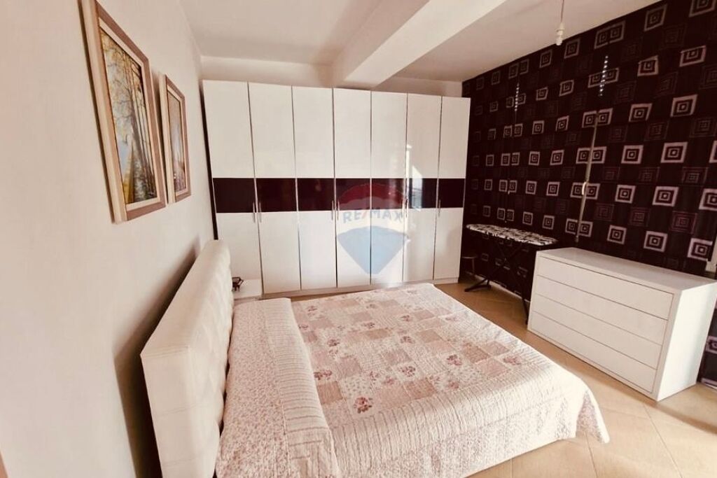 Appartamento 1+1 Comune di Parigi