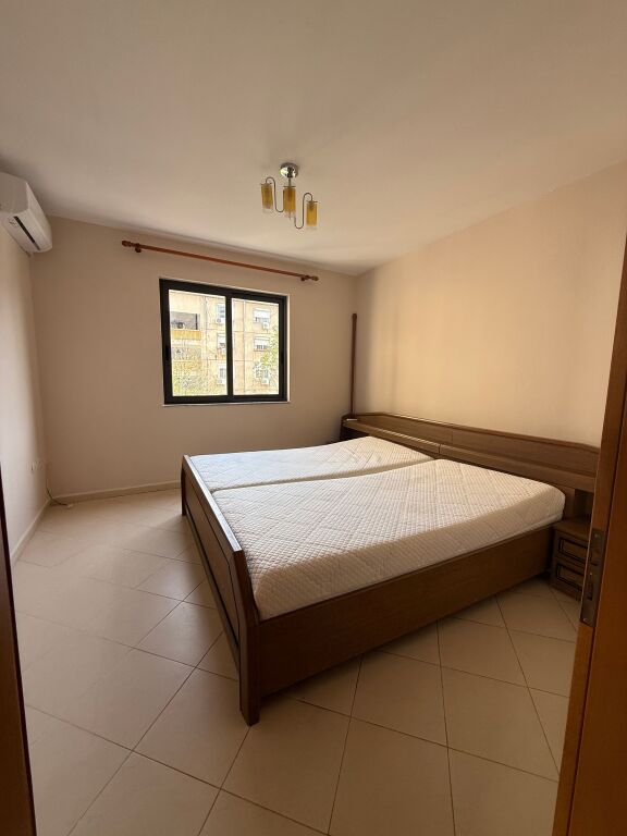 In affitto a 21 Dhjetori