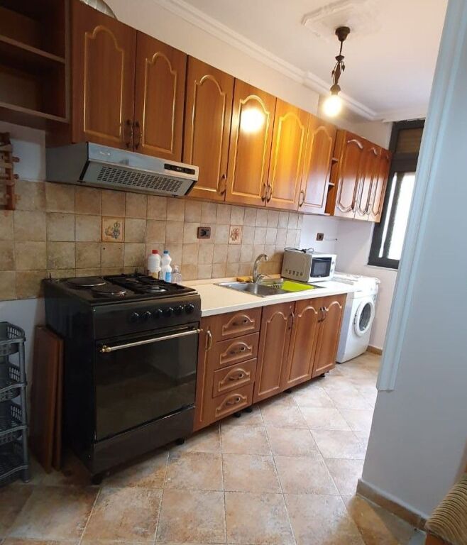 🏡 Apartament 1+1 me qira – Myslym Shyri