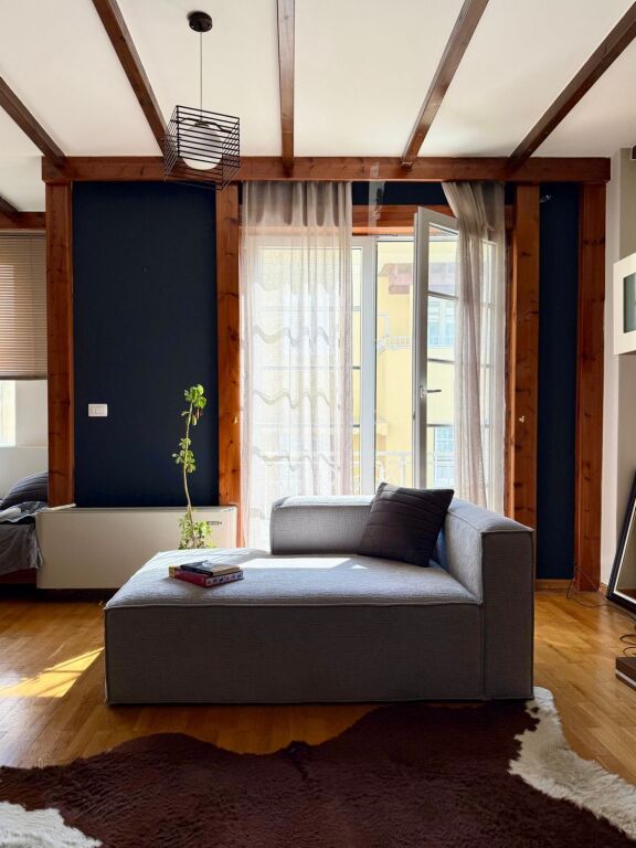 Jepet me qera triplex – Sauk, pranë Rezidencës “Porta e Gjelbër”