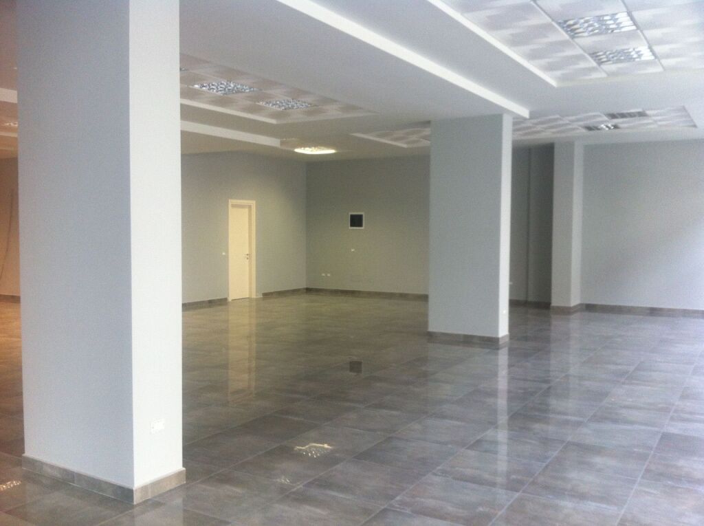 Shop for rent at Selvia 412 m2