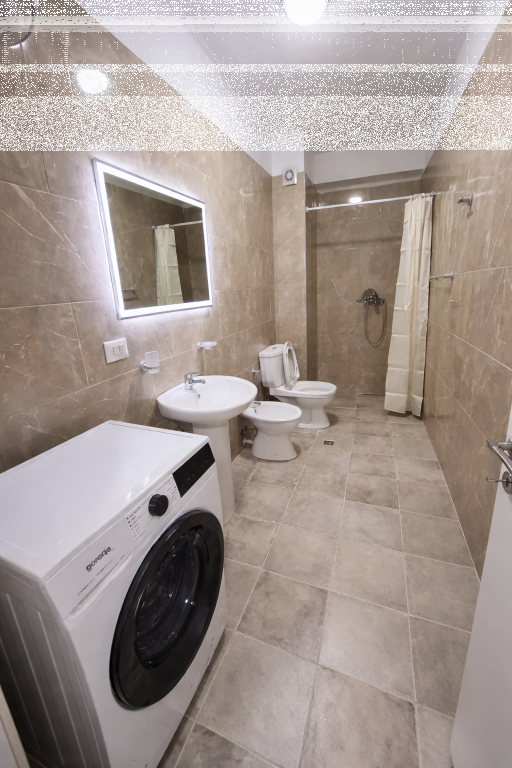 Apartament 2+1 per Qera 5 Maj