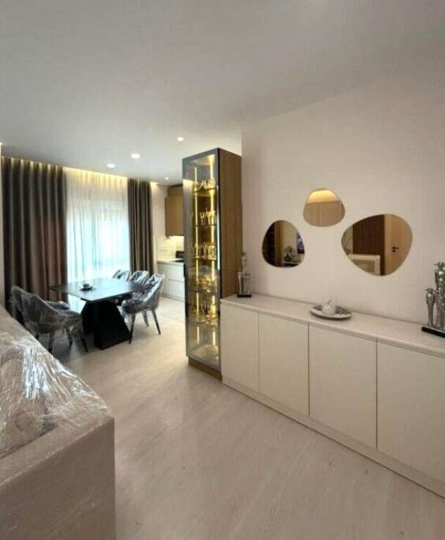 🏡 Appartamento 1+1 + 2 posti auto in affitto – Xhamllik