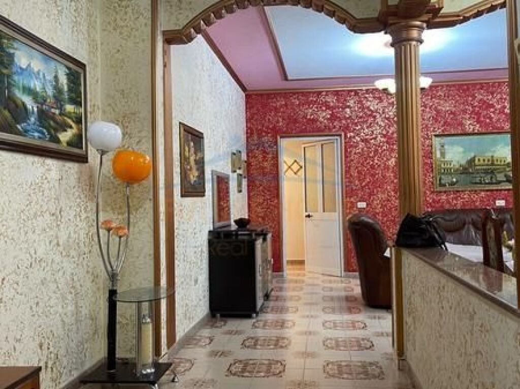 Shitet, Apartament 2 +1+2, Bulevardi Gjergj Fishta